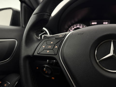 Mercedes-Benz A-Klasse 180 CDI | LED | Airco | Cruise | Navi | Parkeersens. | NAP