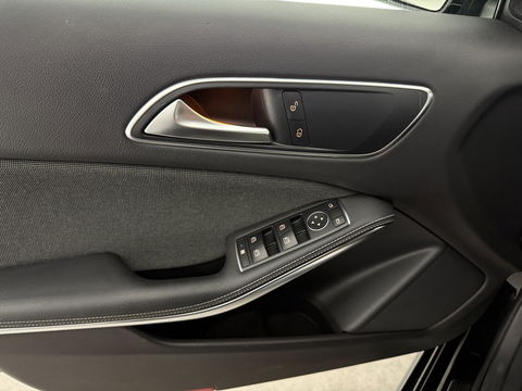 Mercedes-Benz A-Klasse 180 CDI | LED | Airco | Cruise | Navi | Parkeersens. | NAP