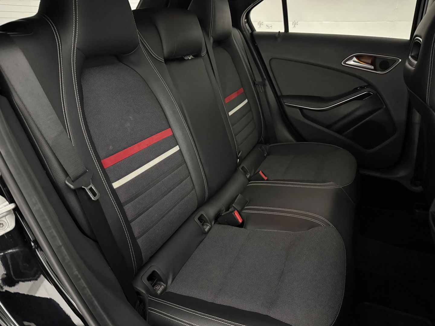 Mercedes-Benz A-Klasse 180 CDI | LED | Airco | Cruise | Navi | Parkeersens. | NAP