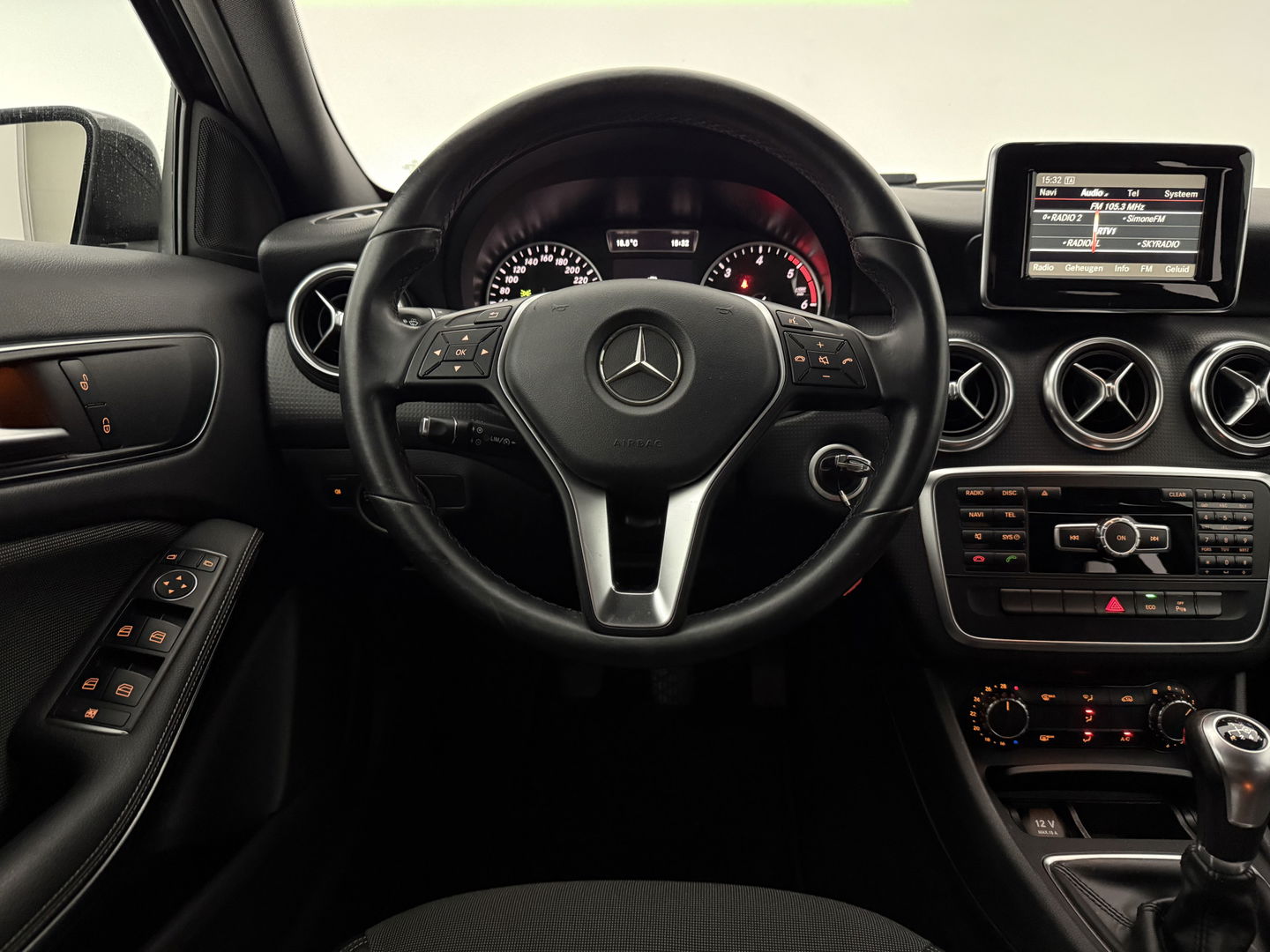 Mercedes-Benz A-Klasse 180 CDI | LED | Airco | Cruise | Navi | Parkeersens. | NAP