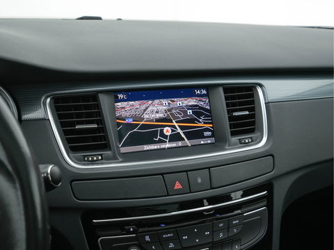 Peugeot 508 SW 1.6 e-HDi Active Aut. *PANO | HEAD-UP | XENON | NAVI-FULLMAP | COMFORT-SEATS | ECC | SHIFT-PADDLES | PDC |  PRIVACY-GLASS | CRUISE | 17''ALU*