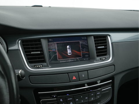 Peugeot 508 SW 1.6 e-HDi Active Aut. *PANO | HEAD-UP | XENON | NAVI-FULLMAP | COMFORT-SEATS | ECC | SHIFT-PADDLES | PDC |  PRIVACY-GLASS | CRUISE | 17''ALU*
