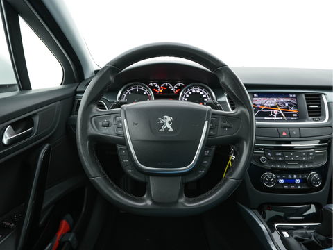 Peugeot 508 SW 1.6 e-HDi Active Aut. *PANO | HEAD-UP | XENON | NAVI-FULLMAP | COMFORT-SEATS | ECC | SHIFT-PADDLES | PDC |  PRIVACY-GLASS | CRUISE | 17''ALU*