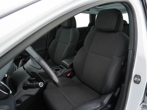 Peugeot 508 SW 1.6 e-HDi Active Aut. *PANO | HEAD-UP | XENON | NAVI-FULLMAP | COMFORT-SEATS | ECC | SHIFT-PADDLES | PDC |  PRIVACY-GLASS | CRUISE | 17''ALU*