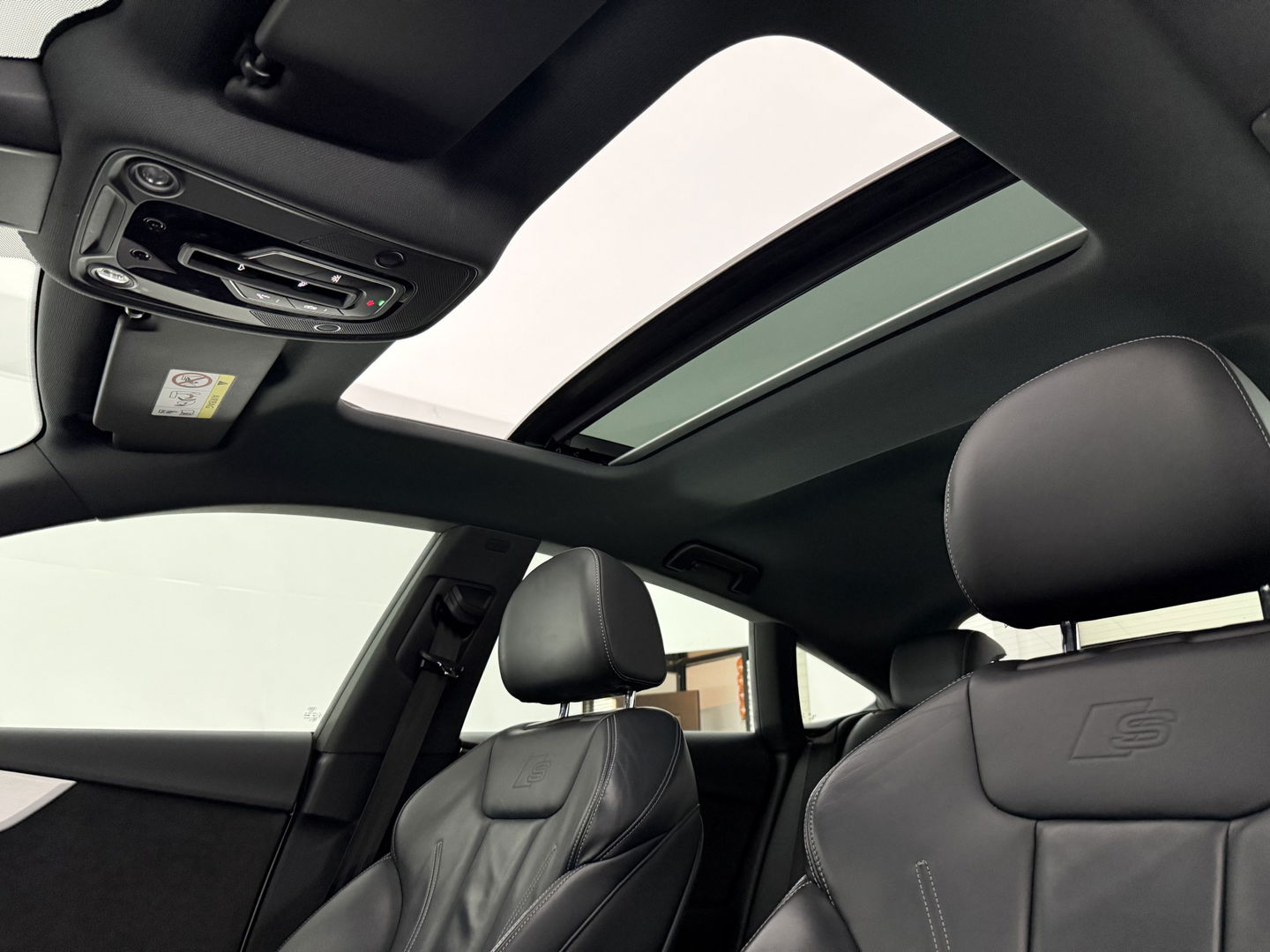 Audi A5 35 TFSI S-line | Pano | Virtual | Navi | Camera | Cruise | Parkeersens. | Keyless | NAP