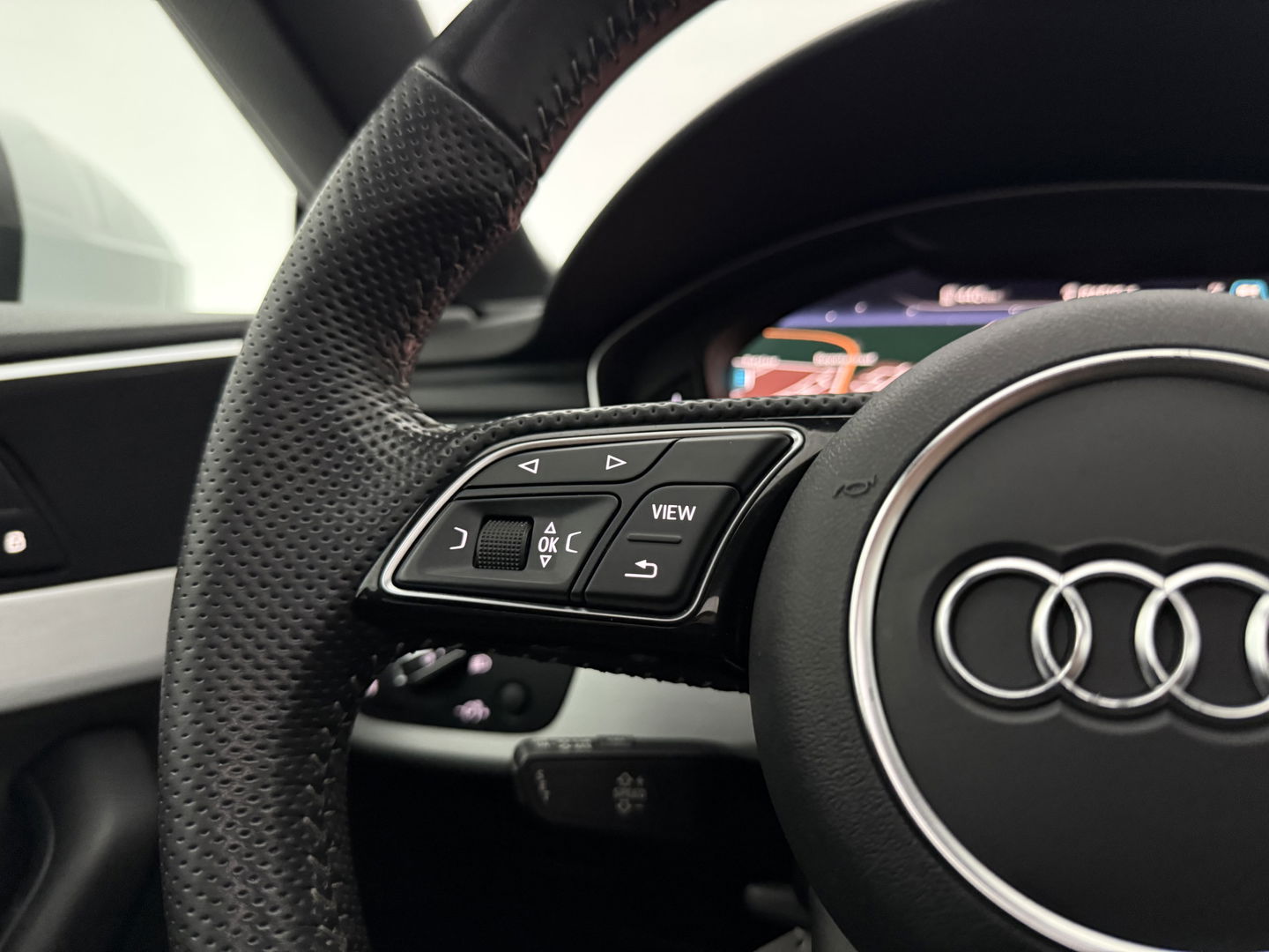 Audi A5 35 TFSI S-line | Pano | Virtual | Navi | Camera | Cruise | Parkeersens. | Keyless | NAP