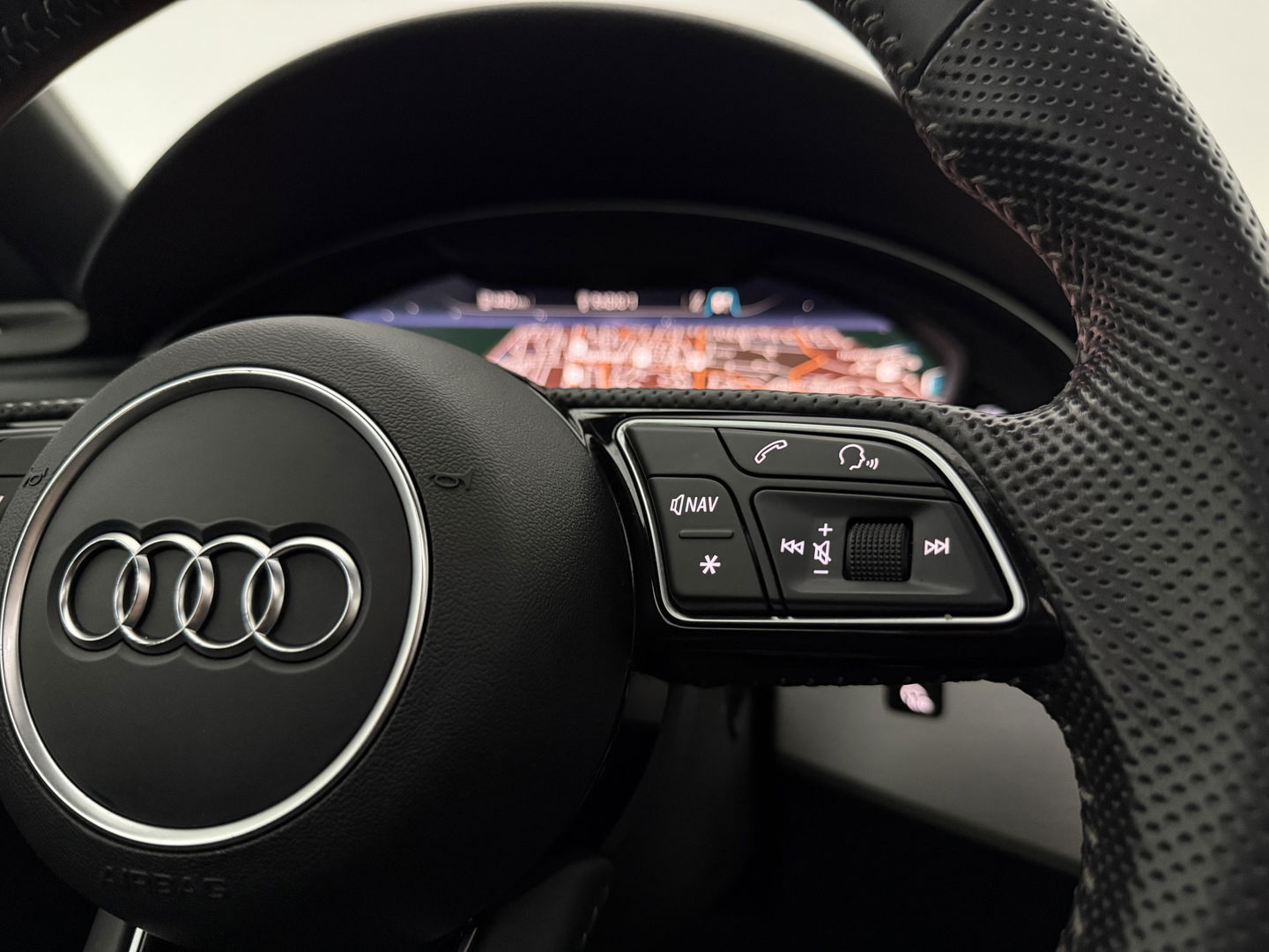 Audi A5 35 TFSI S-line | Pano | Virtual | Navi | Camera | Cruise | Parkeersens. | Keyless | NAP