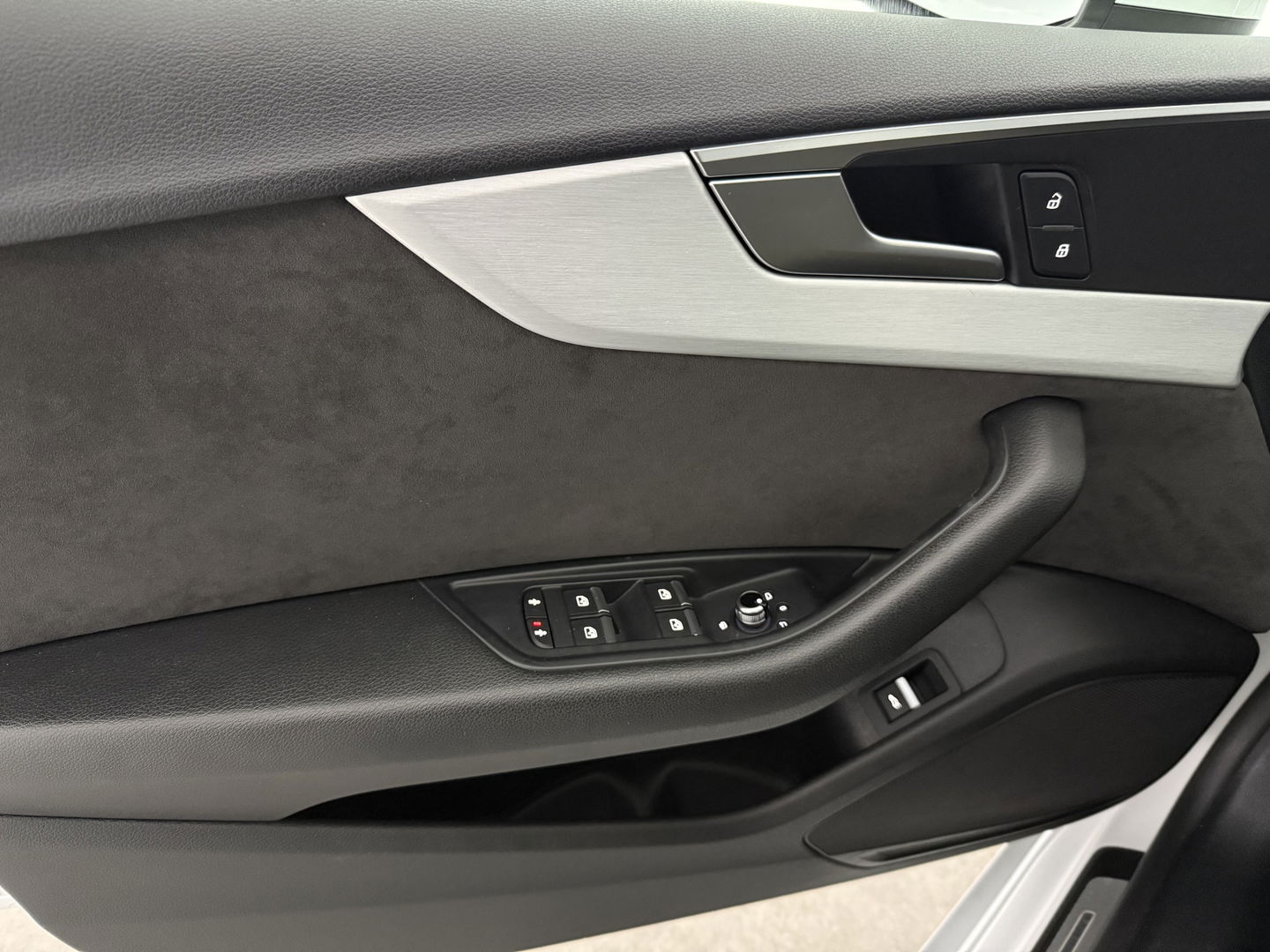 Audi A5 35 TFSI S-line | Pano | Virtual | Navi | Camera | Cruise | Parkeersens. | Keyless | NAP
