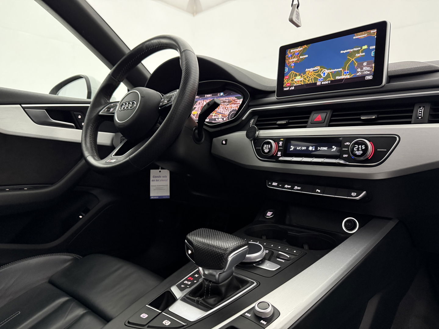 Audi A5 35 TFSI S-line | Pano | Virtual | Navi | Camera | Cruise | Parkeersens. | Keyless | NAP