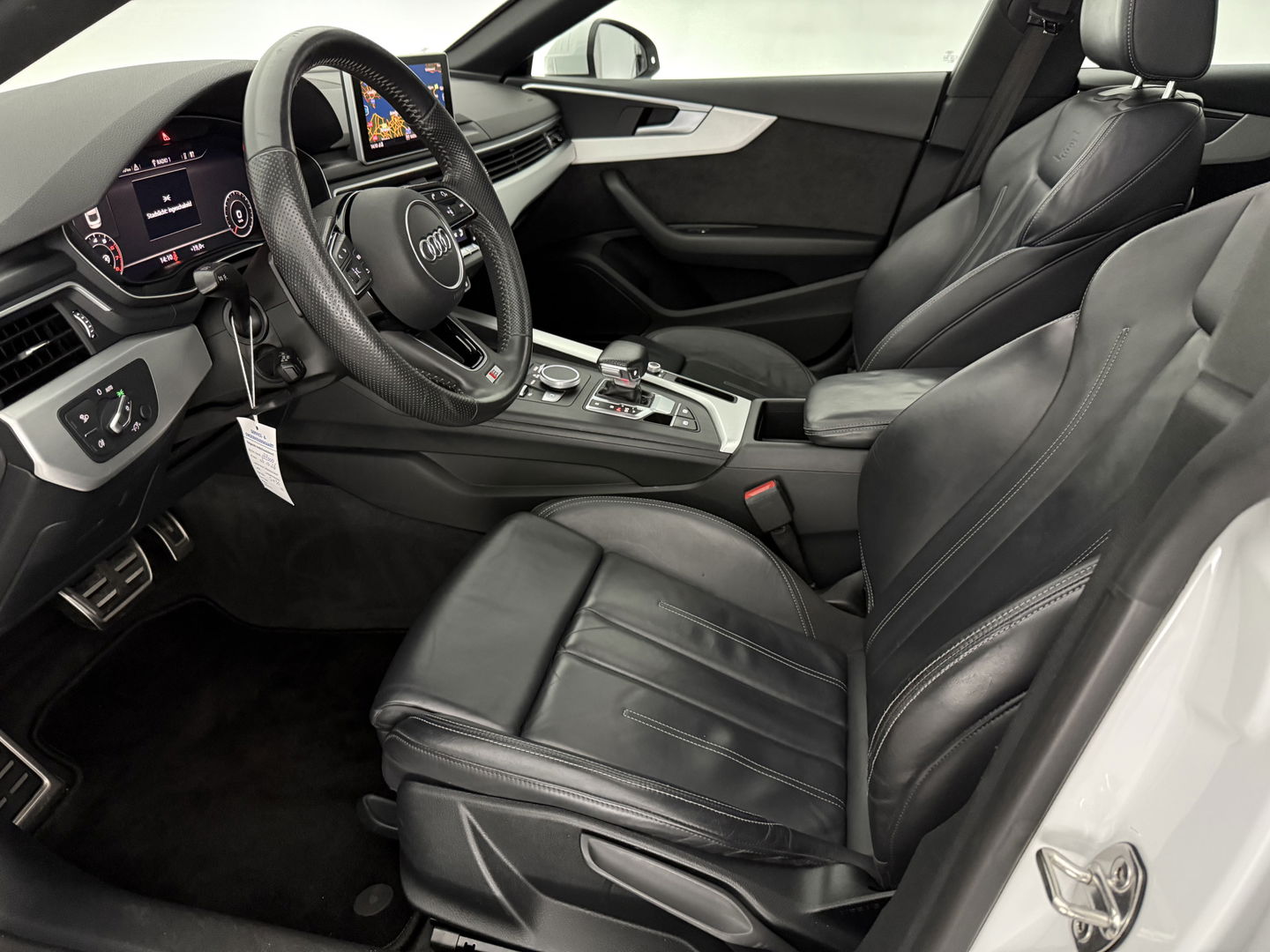 Audi A5 35 TFSI S-line | Pano | Virtual | Navi | Camera | Cruise | Parkeersens. | Keyless | NAP