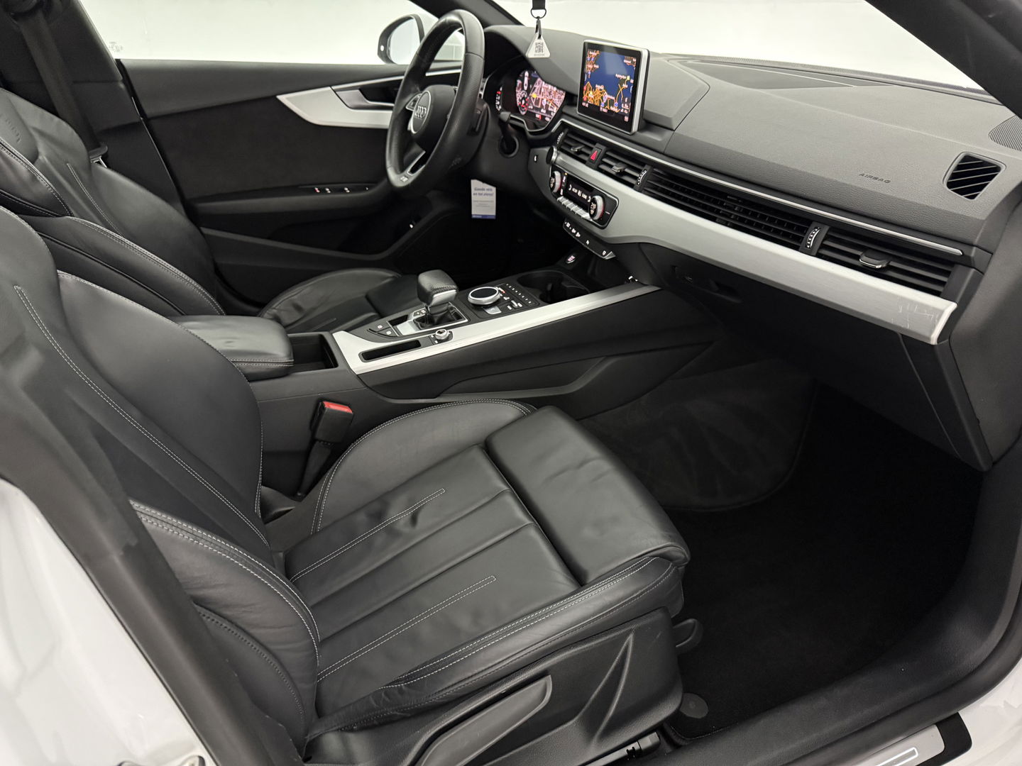 Audi A5 35 TFSI S-line | Pano | Virtual | Navi | Camera | Cruise | Parkeersens. | Keyless | NAP
