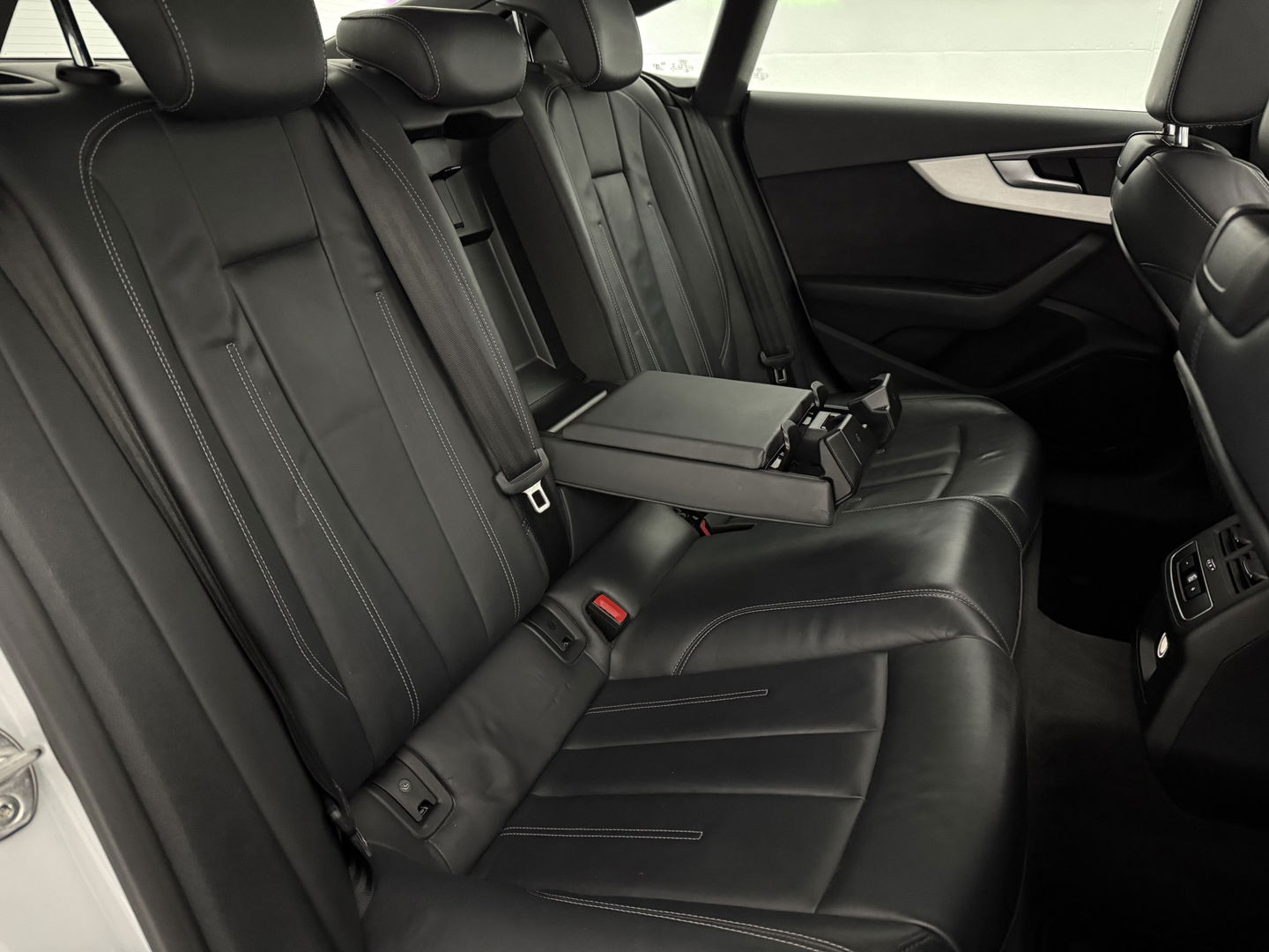 Audi A5 35 TFSI S-line | Pano | Virtual | Navi | Camera | Cruise | Parkeersens. | Keyless | NAP