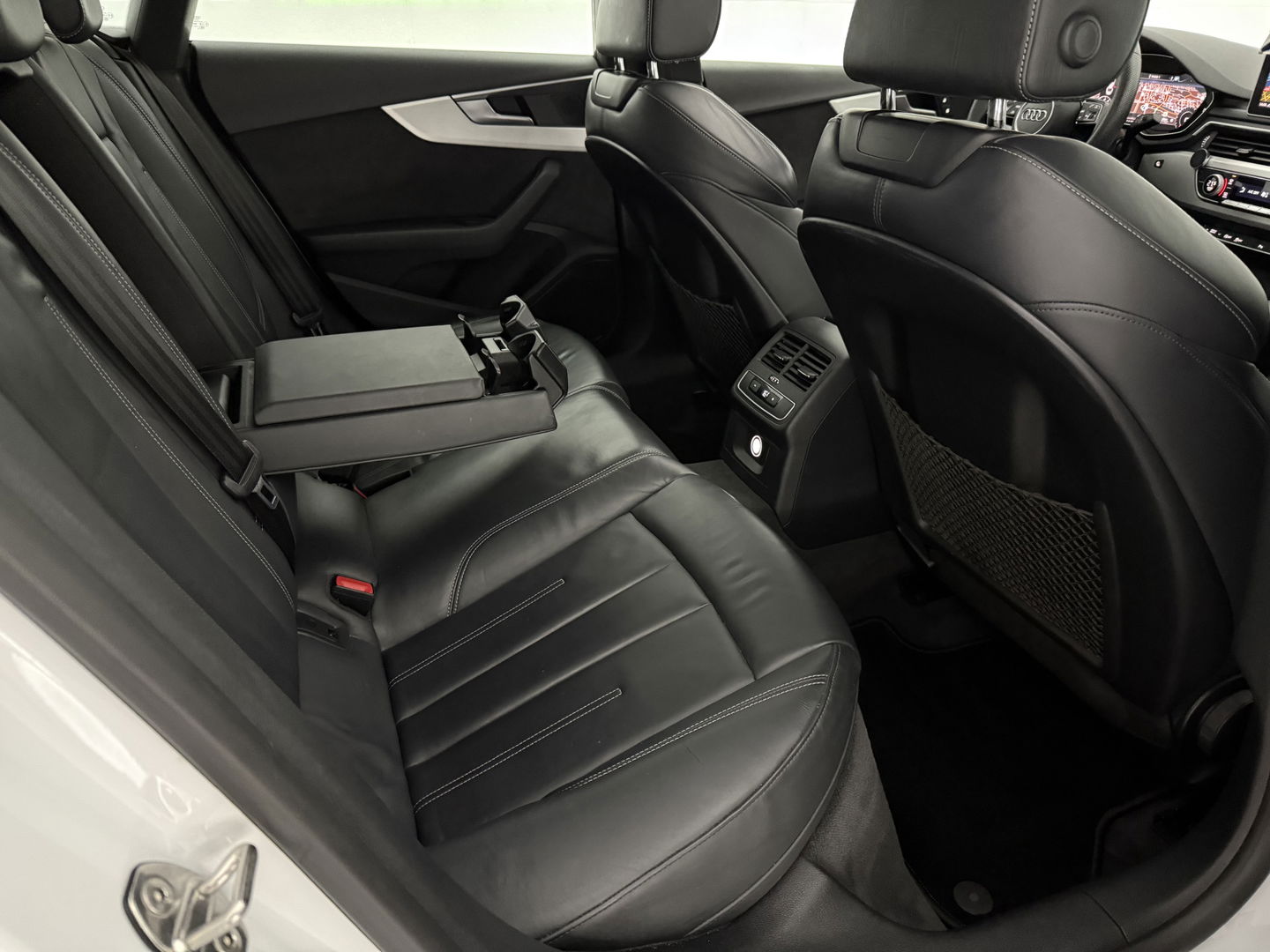 Audi A5 35 TFSI S-line | Pano | Virtual | Navi | Camera | Cruise | Parkeersens. | Keyless | NAP