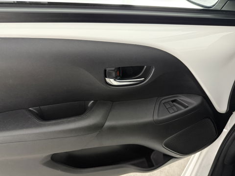 Peugeot 108 1.0 e-VTi Allure | Carplay | LED | Camera | Clima | Cruise | NAP