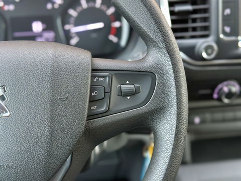 Peugeot Expert Traveller 8P 1.5 BlueHDi 120 Business Long S&S | Exportprijs | Cruise Control | Parkeersensoren Achter | Apple Carplay/Android Auto | Airconditioning | Bluetooth | Navigatie |Stop & Go |