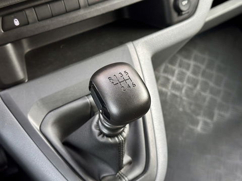 Peugeot Expert Traveller 8P 1.5 BlueHDi 120 Business Long S&S | Exportprijs | Cruise Control | Parkeersensoren Achter | Apple Carplay/Android Auto | Airconditioning | Bluetooth | Navigatie |Stop & Go |