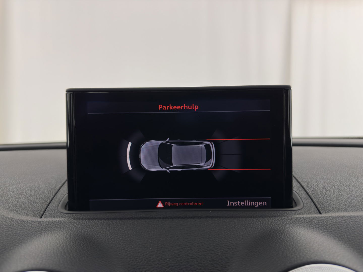Audi A3 Sportback 1.4 e-tron PHEV Ambition Pro Line plus Aut. *LEATHER-FABRIC | FULL-LED | NAVI-FULLMAP | KEYLESS | SPORT-SEATS | AUDI-SOUND | TOWBAR | 17''ALU*