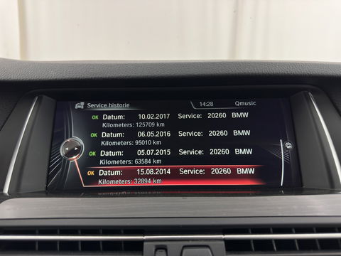 BMW 5 Serie Touring 525d Luxury Edition Aut. *LUXURY-LEATHER | XENON | DIGI-COCKPIT | MEMORY-PACK | HEATED-COMFORTSEATS | NAVI-FULLMAP | ECC | PDC | CRUISE | 17''ALU | TOWBAR*