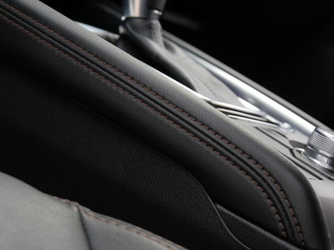 Mazda CX-5 2.0 LUXURY/ LEER/ 360°CAMERA/ ELEKT. KLEP/ HEAD-UP/ AFN. TREKHAAK/ ADAPTIVE CRUISE