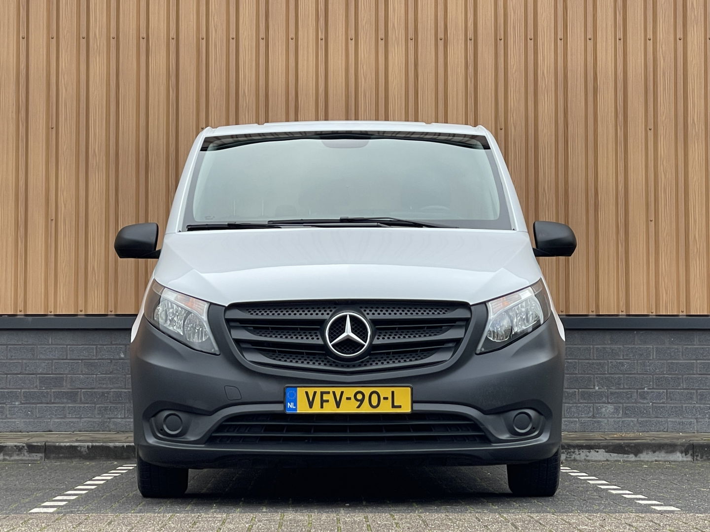 Mercedes-Benz Vito 110 CDI Functional Extra Lang | Airconditioning | Bluetooth | Parkeersensoren Achter | Radio | Stop&Go | Automatische Verlichting |