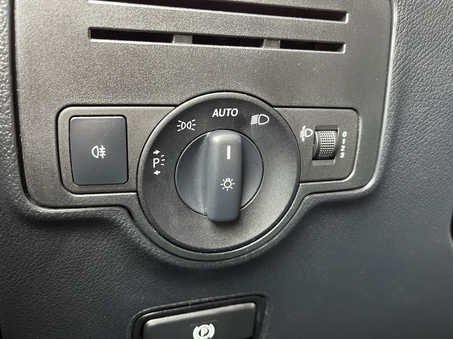 Mercedes-Benz Vito 110 CDI Functional Extra Lang | Airconditioning | Bluetooth | Parkeersensoren Achter | Radio | Stop&Go | Automatische Verlichting |