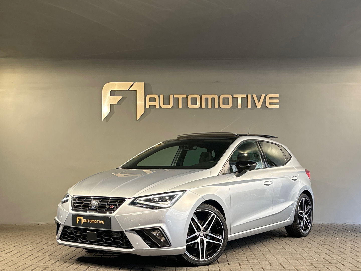 SEAT Ibiza 1.0 TSI FR Business Intense Pano|Beats|Keyles|VOL
