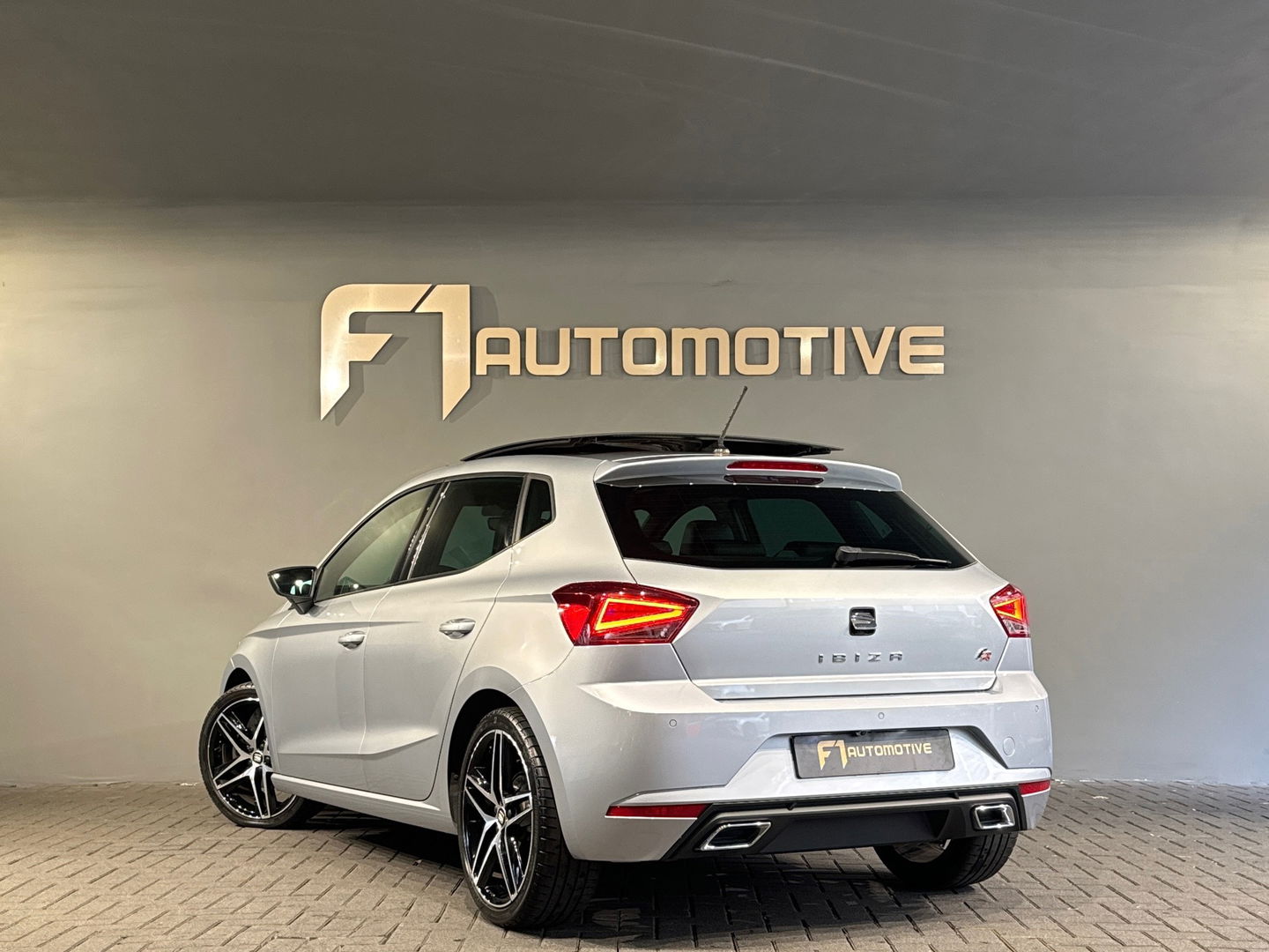 SEAT Ibiza 1.0 TSI FR Business Intense Pano|Beats|Keyles|VOL