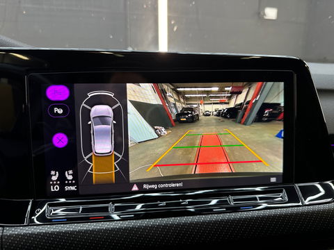 Volkswagen Golf 2.0 TSI R 4M Performance Pano|Akra|HuD|Leder