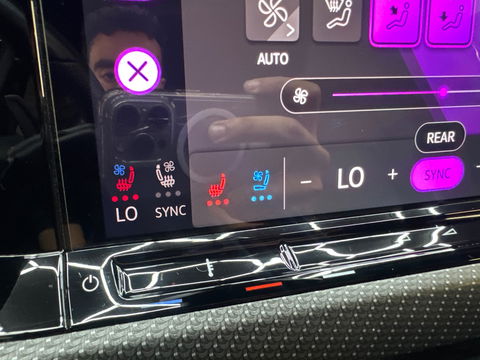 Volkswagen Golf 2.0 TSI R 4M Performance Pano|Akra|HuD|Leder