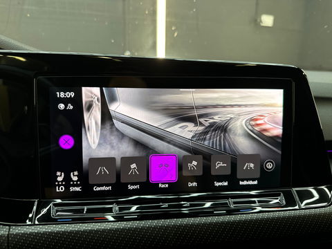 Volkswagen Golf 2.0 TSI R 4M Performance Pano|Akra|HuD|Leder