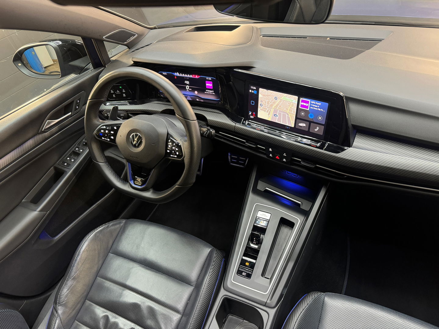 Volkswagen Golf 2.0 TSI R 4M Performance Pano|Akra|HuD|Leder