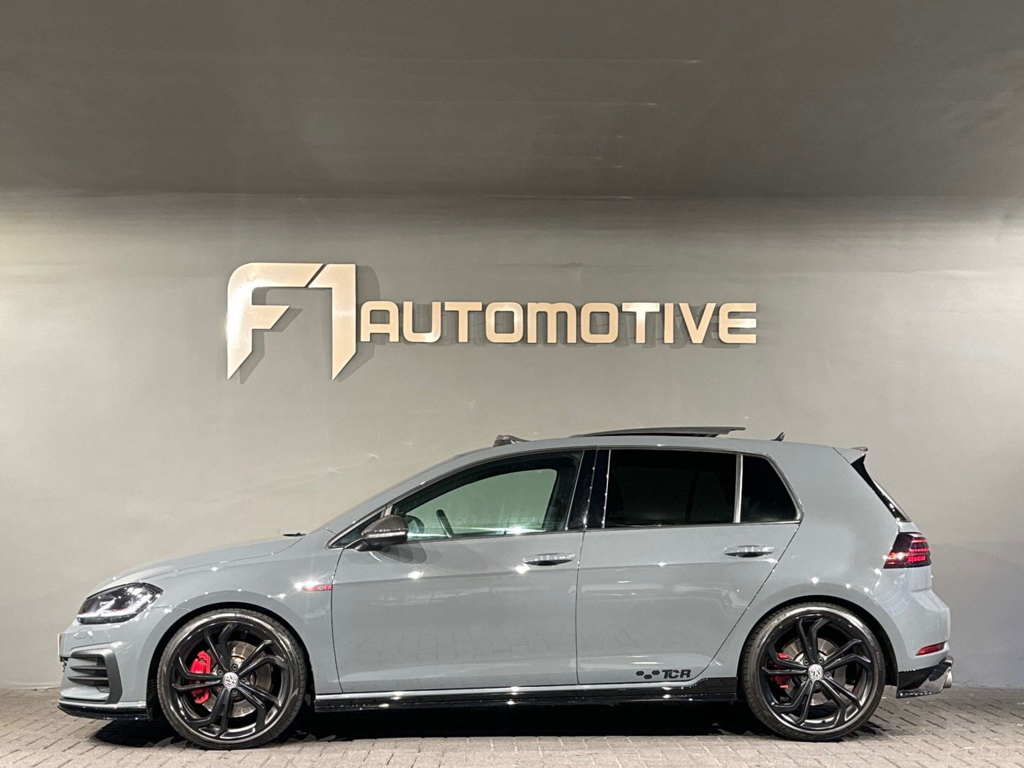 Volkswagen Golf 2.0 TSI GTI TCR Pano|Leer|Key|Dynaudio|Carbon