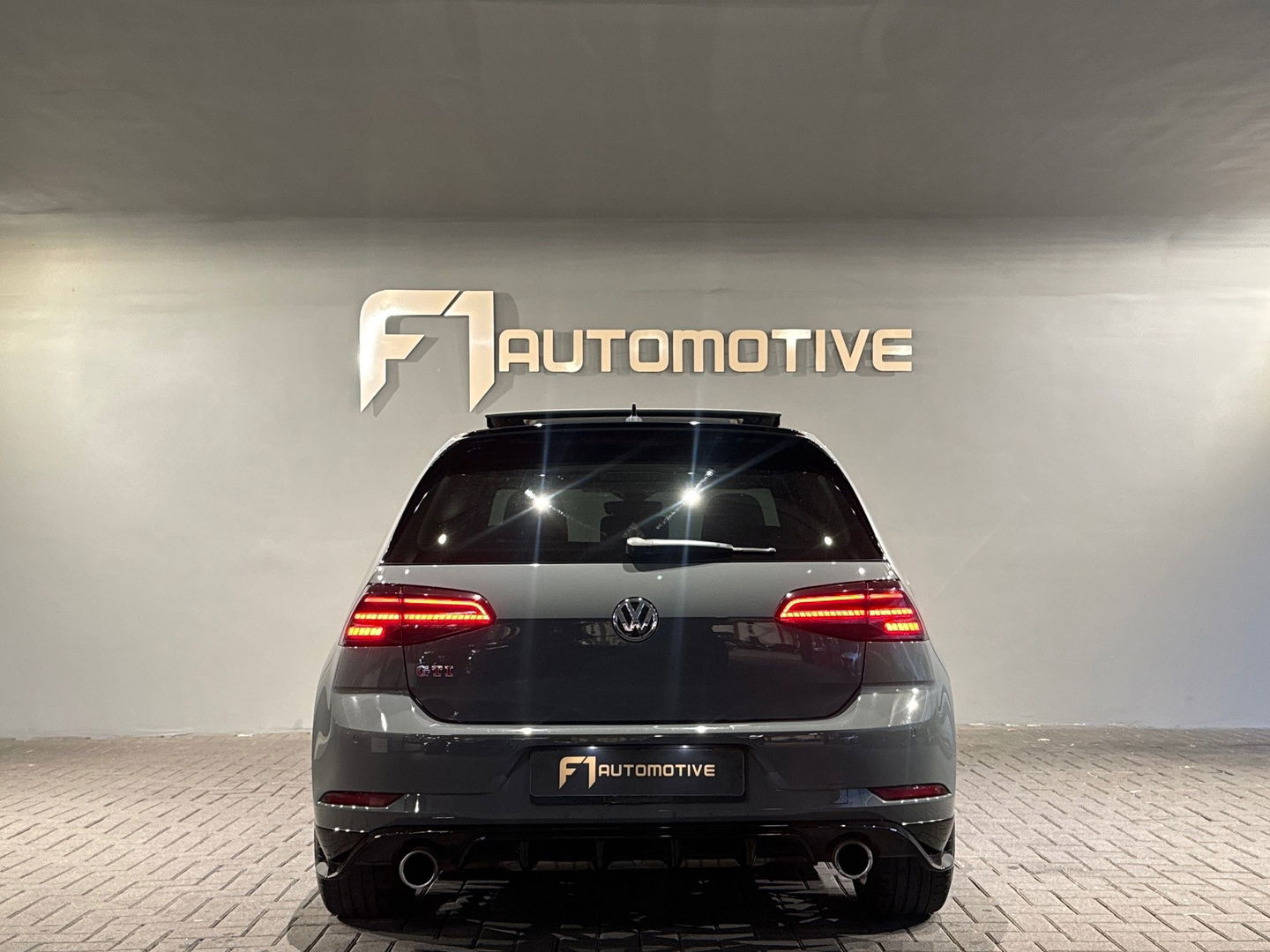 Volkswagen Golf 2.0 TSI GTI TCR Pano|Leer|Key|Dynaudio|Carbon
