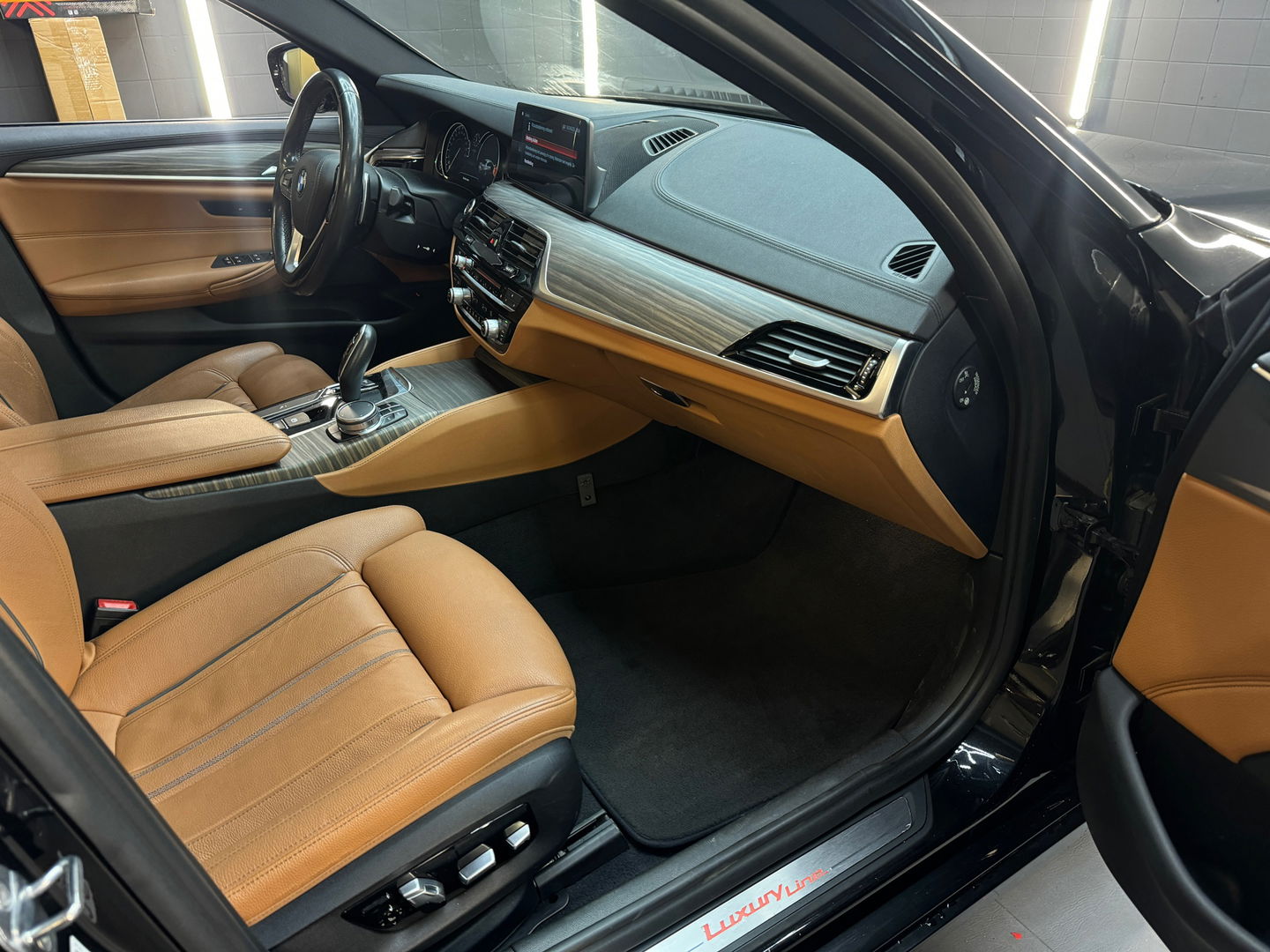 BMW 5 Serie 520i High Executive Pano|Leer|Memory|Sfeer|NAP