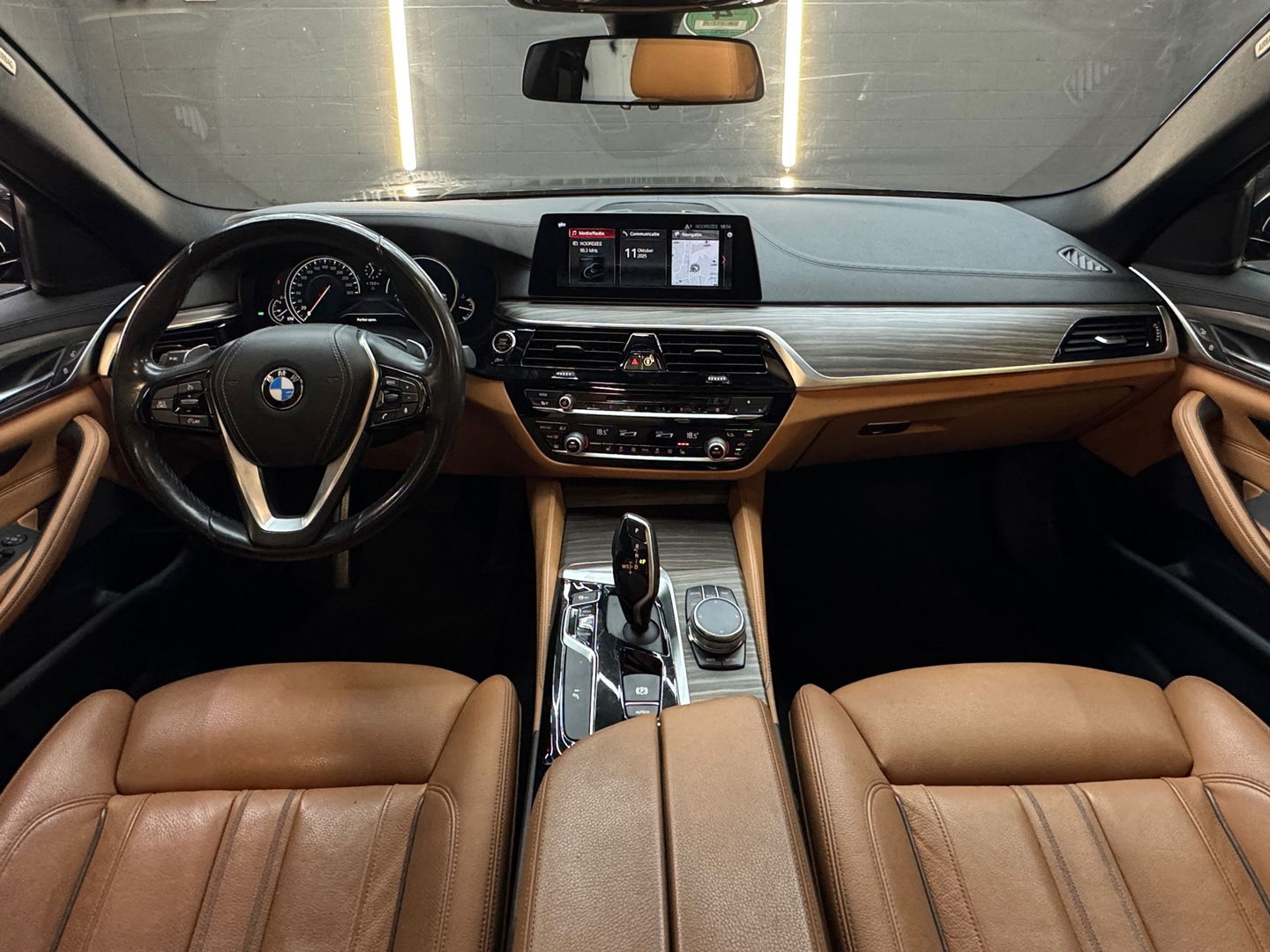 BMW 5 Serie 520i High Executive Pano|Leer|Memory|Sfeer|NAP