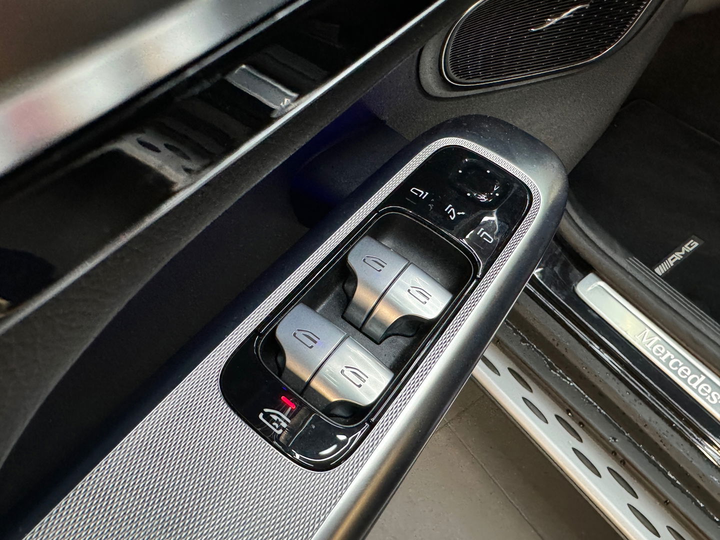 Mercedes-Benz GLC 200 4MATIC AMG Pano|Memory|Keyless