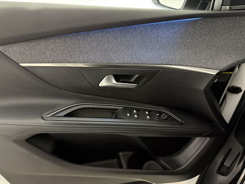 Peugeot 5008 1.2 PureTech Crossway 7p | 360° Camera | Virtual | Pano | Sfeerverl. | Carplay | Keyless | Cruise | NAP