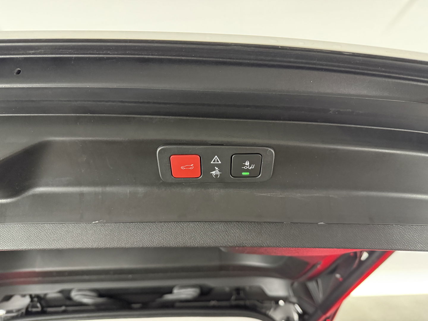 Peugeot 5008 1.2 PureTech Crossway 7p | 360° Camera | Virtual | Pano | Sfeerverl. | Carplay | Keyless | Cruise | NAP