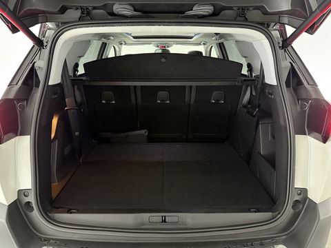 Peugeot 5008 1.2 PureTech Crossway 7p | 360° Camera | Virtual | Pano | Sfeerverl. | Carplay | Keyless | Cruise | NAP