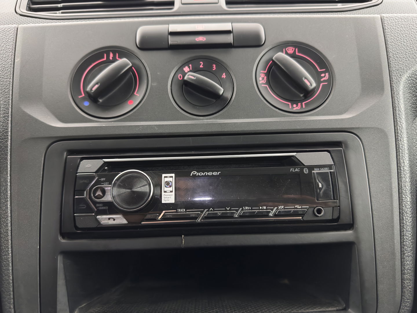 Volkswagen Caddy 1.4 TGI L2H1 EcoFuel Maxi *CRUISE | PDC | COMFORT-SEATS | RADIO-CD/MP3*