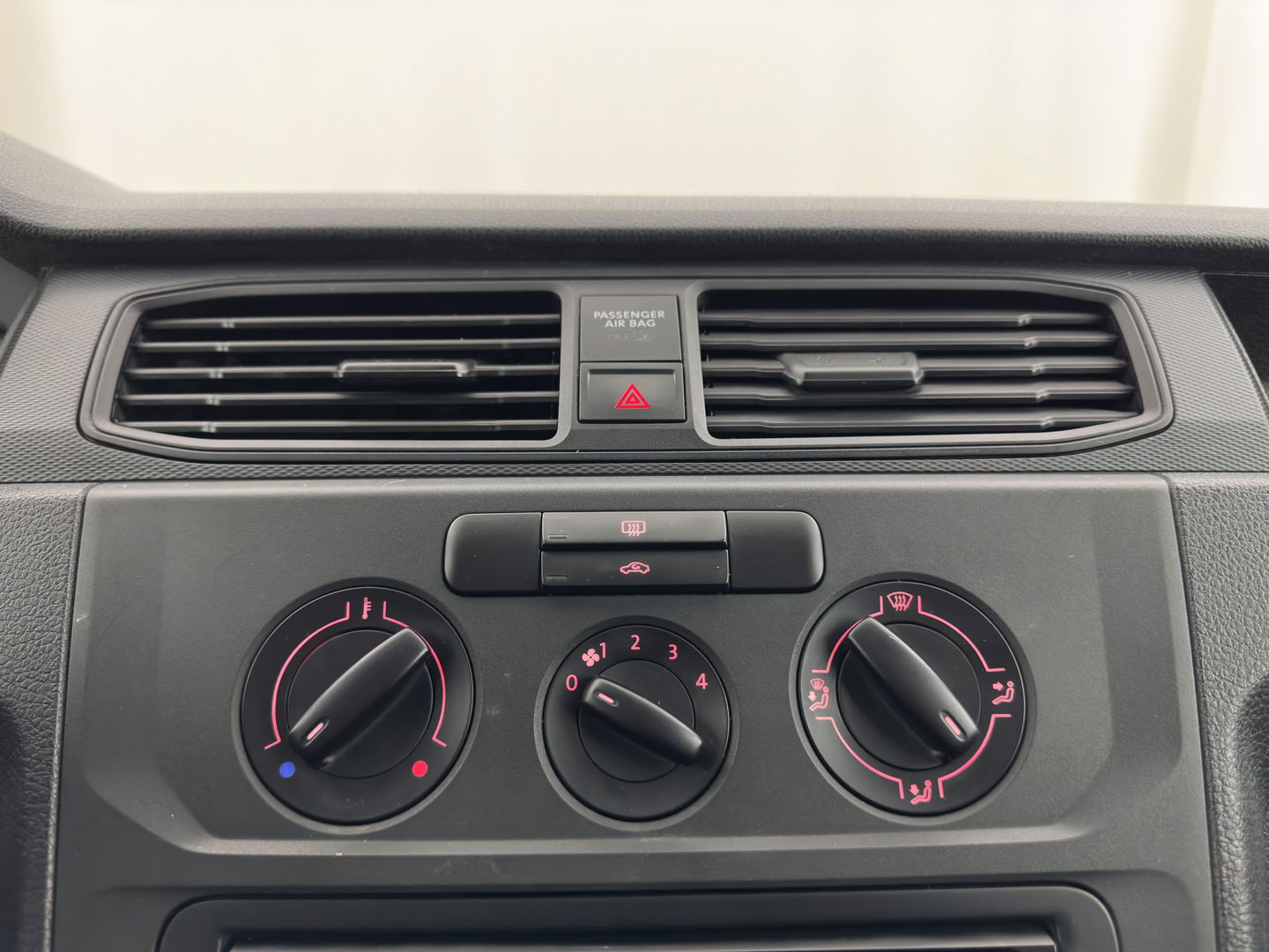 Volkswagen Caddy 1.4 TGI L2H1 EcoFuel Maxi *CRUISE | PDC | COMFORT-SEATS | RADIO-CD/MP3*