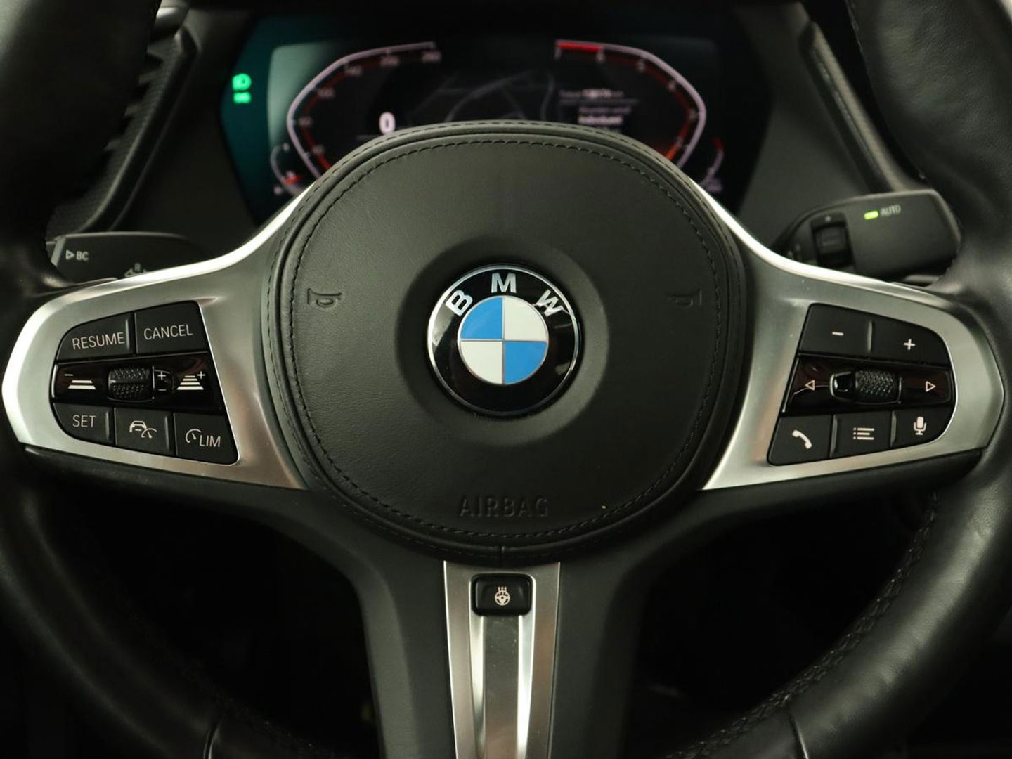 BMW 2 Serie 218i High Executive | Panoramadak | Sport Line | Leder | Harman/Kardon | Adaptive cruise | Stuurverwarming | Carplay | Camera | Navigatie | Full LED | Park Assist | Sportstoelen | Live Cockpit