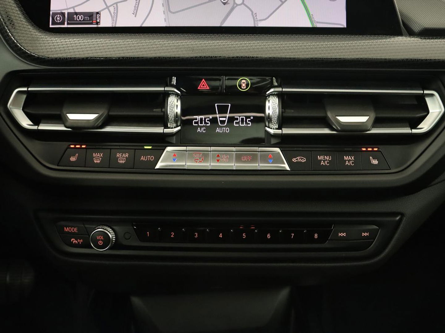 BMW 2 Serie 218i High Executive | Panoramadak | Sport Line | Leder | Harman/Kardon | Adaptive cruise | Stuurverwarming | Carplay | Camera | Navigatie | Full LED | Park Assist | Sportstoelen | Live Cockpit