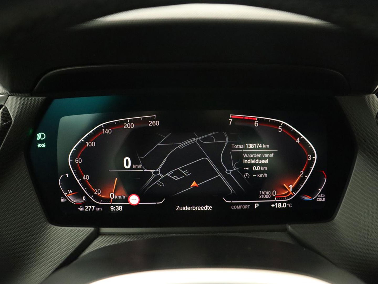 BMW 2 Serie 218i High Executive | Panoramadak | Sport Line | Leder | Harman/Kardon | Adaptive cruise | Stuurverwarming | Carplay | Camera | Navigatie | Full LED | Park Assist | Sportstoelen | Live Cockpit