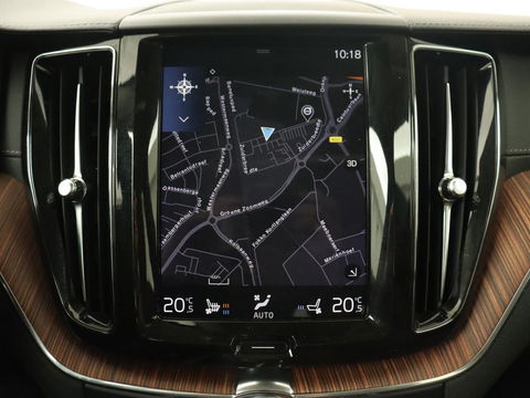 Volvo XC60 2.0 T8 Twin Engine AWD Inscription | Panoramadak | Trekhaak | Stoelventilatie | Bowers & Wilkins | Head-Up | Adaptive cruise | Leder | 360 Camera | Carplay | Navigatie | Luchvering | PHEV | Plug In