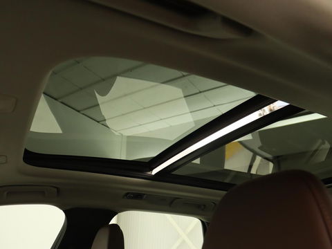 Volvo XC60 2.0 T8 Twin Engine AWD Inscription | Panoramadak | Trekhaak | Stoelventilatie | Bowers & Wilkins | Head-Up | Adaptive cruise | Leder | 360 Camera | Carplay | Navigatie | Luchvering | PHEV | Plug In