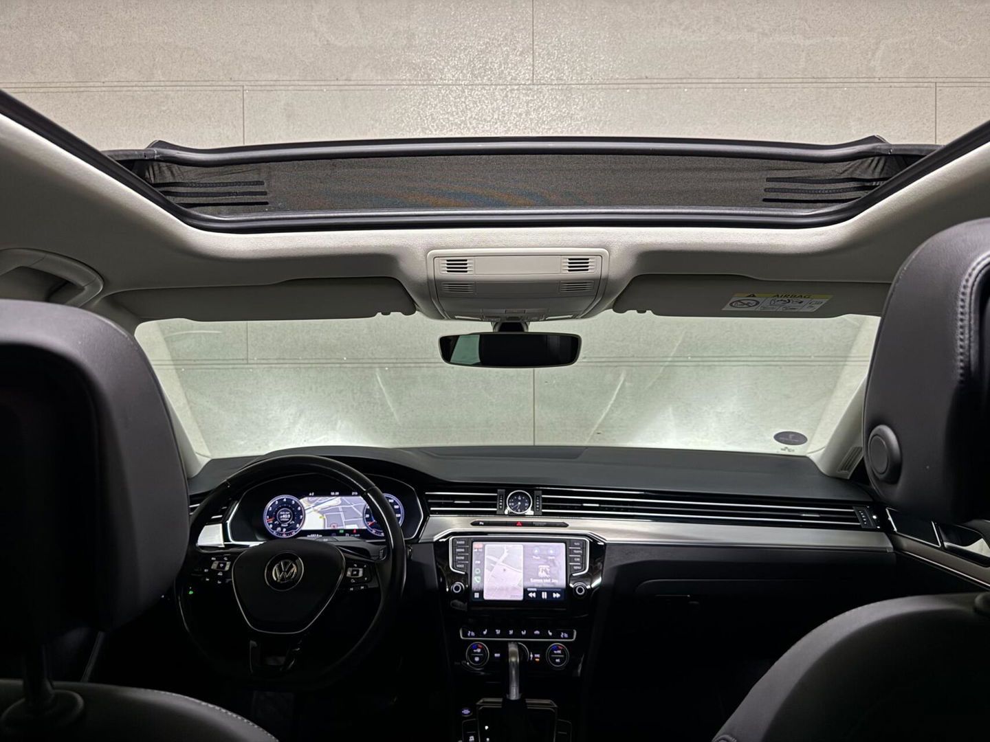 Volkswagen Passat Variant 1.4 TSI R-Line Pano Virtual CarPlay Trekh. NAP