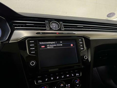 Volkswagen Passat Variant 1.4 TSI R-Line Pano Virtual CarPlay Trekh. NAP