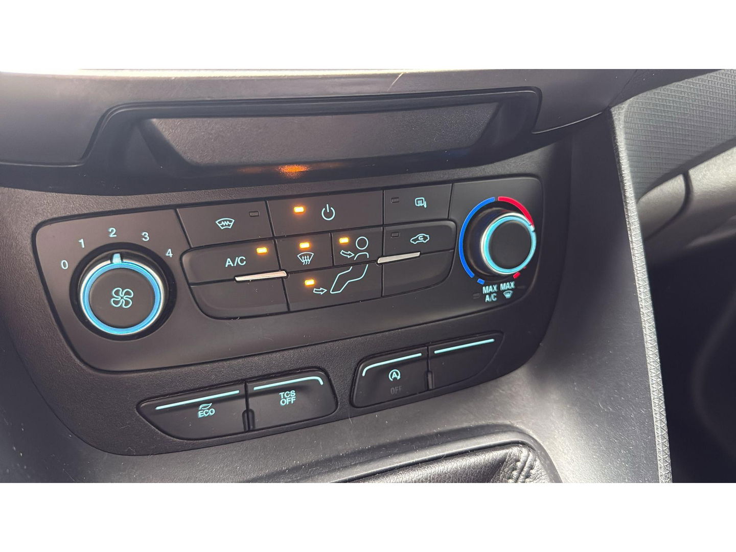 Ford Transit Connect 1.0 Ecoboost L2 Lang 3 Persoons