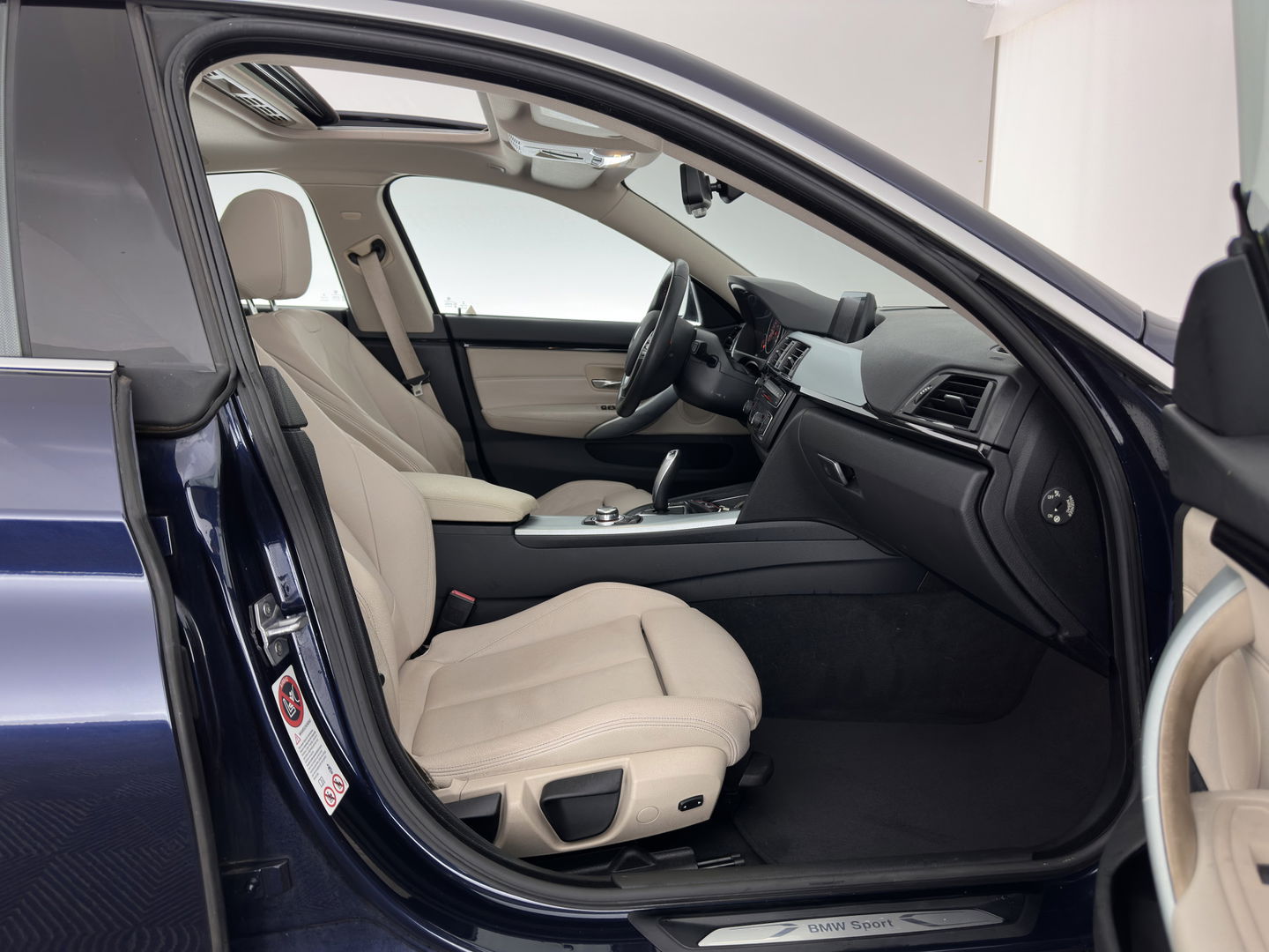 BMW 4 Serie Gran Coupé 420i Executive Aut. *PANO | HEAD-UP | LUXURY-LEATHER | XENON | NAVI-FULLMAP | HEATED-SPORTSEATS | ECC | PDC | CRUISE | 18''ALU*